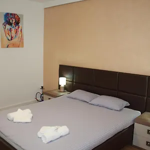Dristor - Foarte Curat Si Frumos Apartment Bucharest